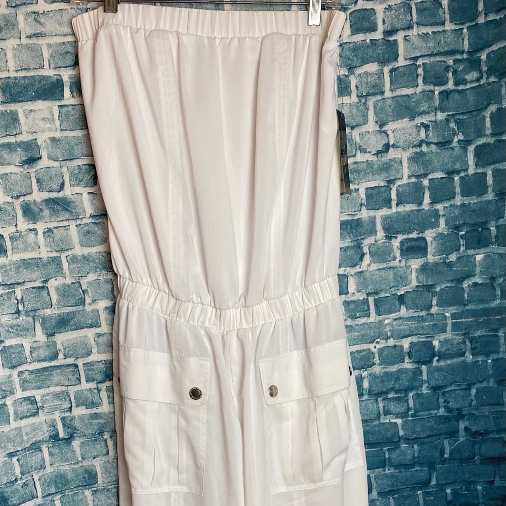 Carmen Marc Valvo White Capri Beach Cover New